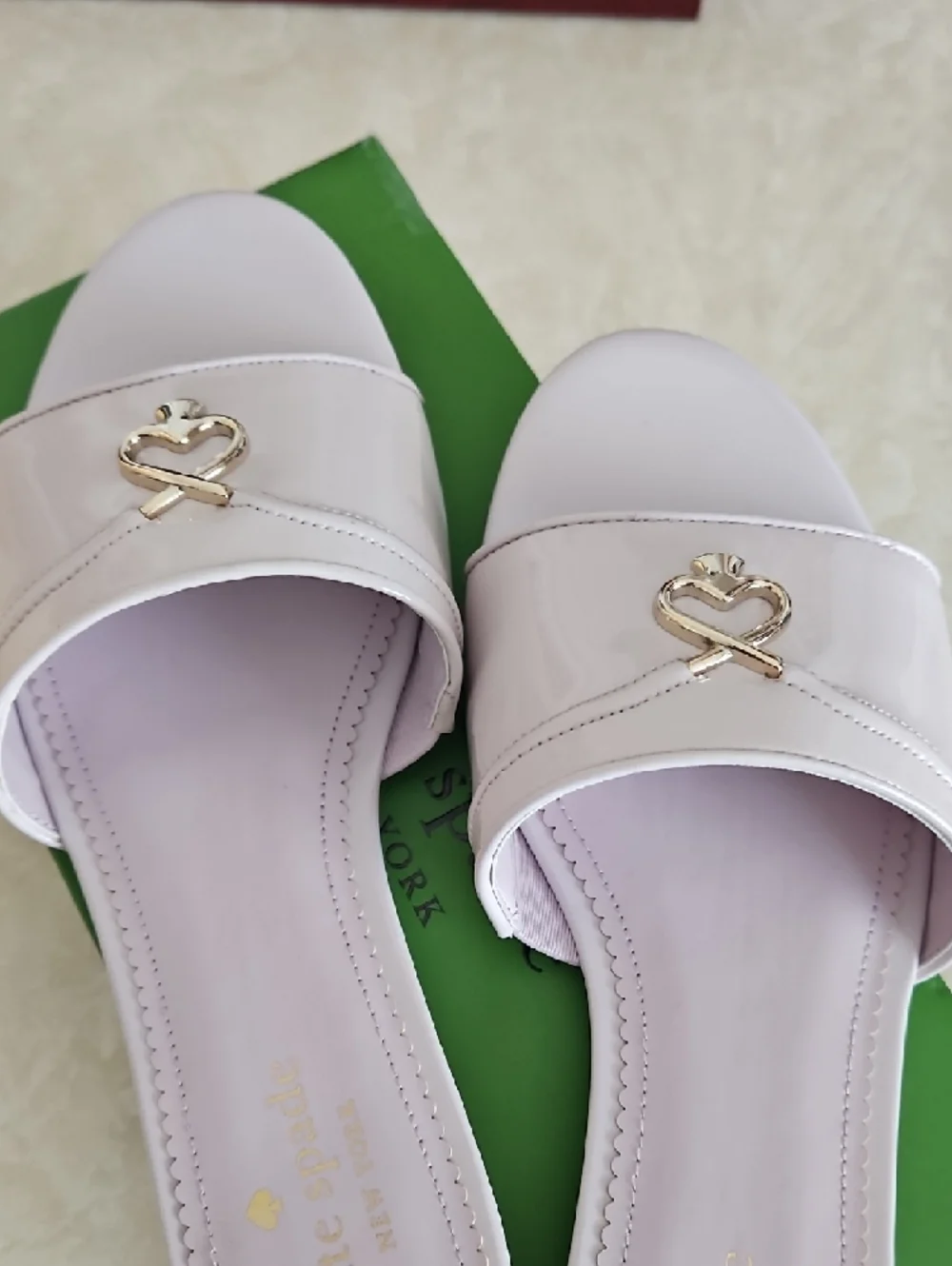 kate spade Kendra Slide Mules Shoes, Size 8.5B NWT.
